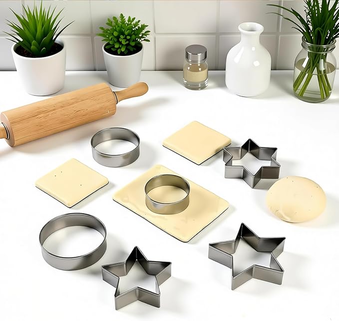 10PCS Round Cookie Cutter & Star Cookie Mold, Stainless Steel Kitchen Baking Supplies, Sandwich Cutters, 5 Sizes for Fondant Cake, Cookies, Biscuits & DIY Party Decor (Round-Star)
