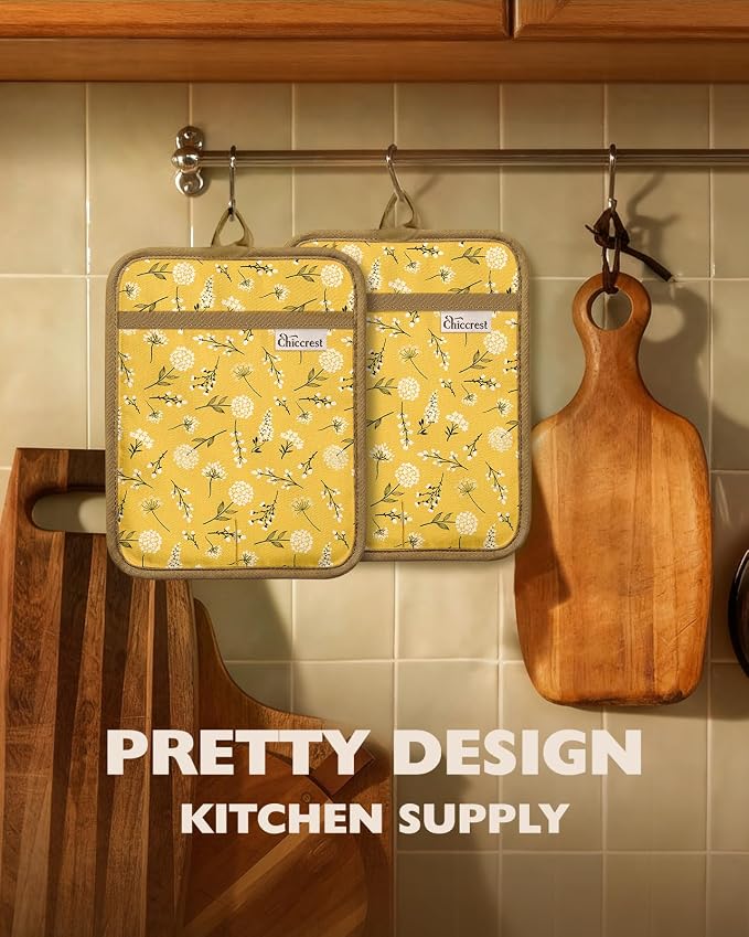 100% Cotton Pot Holders Ribbed Soft Silicone Yellow Flower | Stylish Pot Holders with Pockets, Ribbed Soft Silicone, Machine Washable Non-Slip Heat Resistant Hot Pads 2pcs, Kitchen Gift