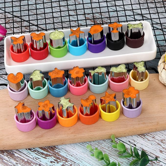 MUYIYAMEI Vegetable Cutter Shape Set, Mini Cookie Cutters,Biscuit Cutter to Decorate Food, Baking and Food Supplement tool Accessories Kitchen Crafts, (20PCS+20Fork)