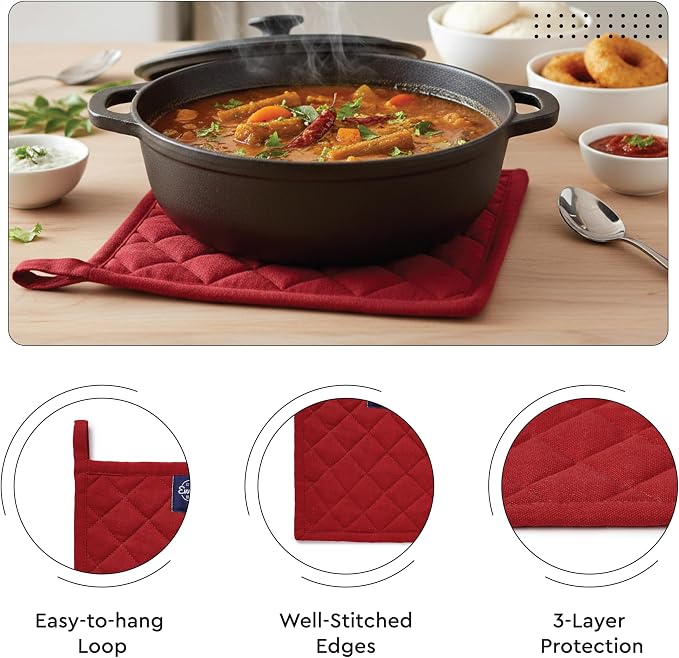 Encasa XO Oven Mitts and Pot Holders Set, Heat Resistant Cotton | Red, Diamond Quilted | Non-Slip Grip | Microwave & Oven Safe | Hanging Loop | Machine Washable | Set of 2