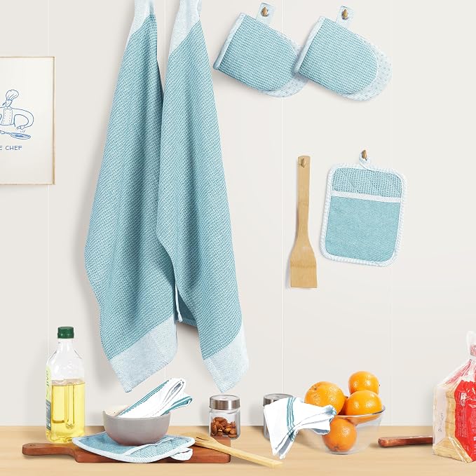 Casa Platino Oven Mitts and Pot Holders Sets, 8-Piece – 500°F Heat Resistant Mini Oven Mitt with Silicone Grip, Potholders for Kitchens, 2 Kitchen Towels & 2 Dish Cloths – Non-Slip & Durable – Aqua