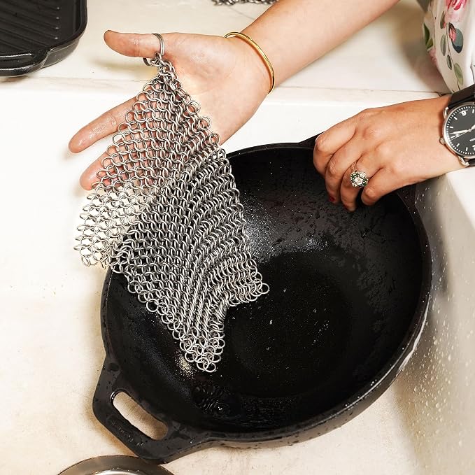 Chainmail Scrubber Cleaner 7.8" x 7.8" Premium 316L Stainless Steel Scrubber for Cast iron Pots,Pan, BBQ Grill, Wok and All Kitchenware Items - Stainless Steel