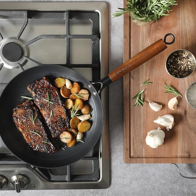 Babish 11 Inch Cast Iron Skillet with Wooden Handle, Pre-Seasoned Nonstick Pan with Honeycomb Textured Cooking Surface, Induction Oven Safe Skillet for Searing, Frying Eggs, Steak and Stir Fry