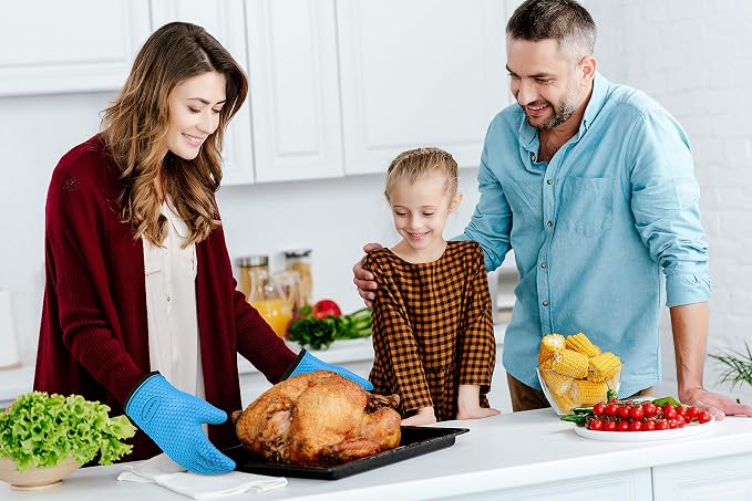 KITCHEN PERFECTION Silicone Smoker Oven Gloves-Extreme HeatResistant BBQ Gloves-Handle Hot Food Right on Your Grill BBQ Fryer&Pit|Waterproof Grilling Cooking Baking Mitts|Superior Value Set+3 Bonuses | Waterproof, 5-Finger Design For A Better Grip, for...