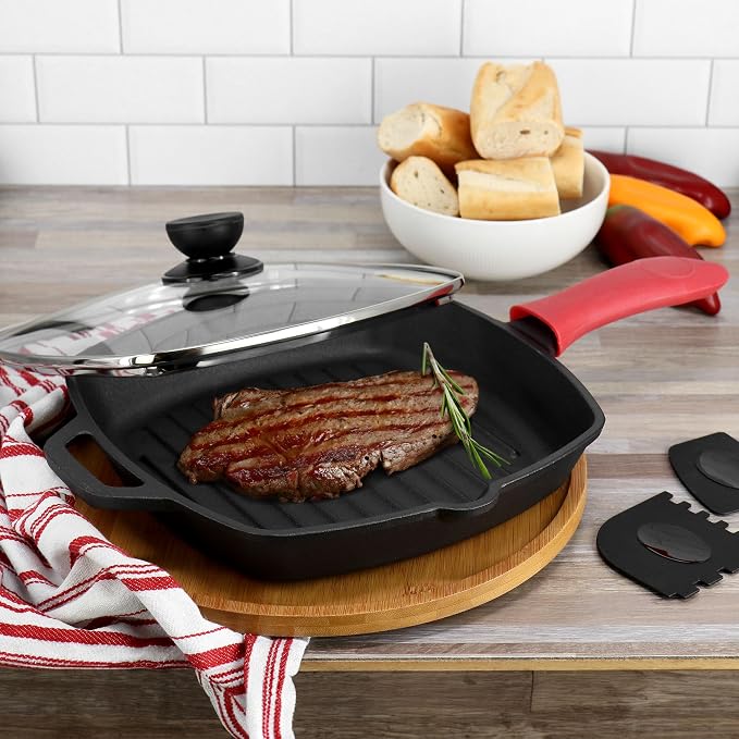 Megachef 10.4 Inch Pre-Seasoned Cast Iron Griddle with Tempered Glass Lid