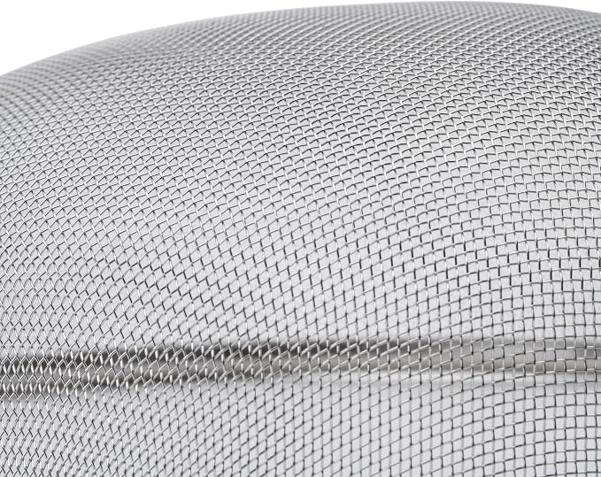 Winco Strainer with Single Fine Mesh, 8-Inch Diameter, Medium, Stainless Steel, Tan,Silver