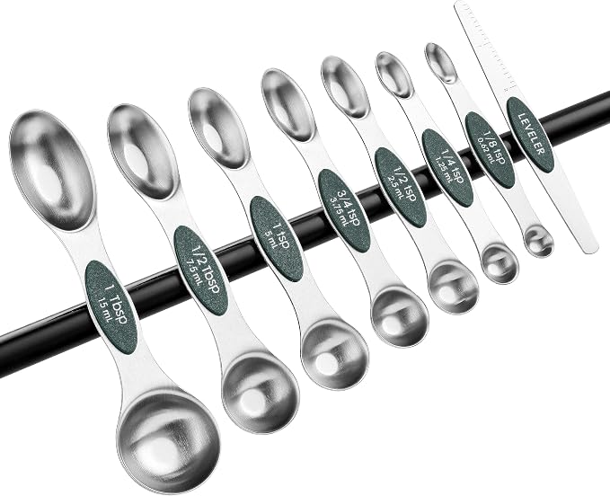 Spring Chef Stainless Steel Magnetic Measuring Spoons Set of 8, Pine Green | Nesting Metal Teaspoon & Tablespoon Measuring Spoons with Leveler for Dry & Liquid Ingredients, Dual Sided, Dishwasher Safe