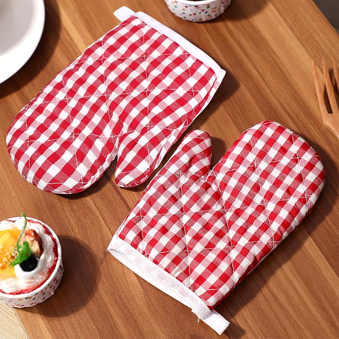 2Pcs Oven Mitts for Play Kitchen, Anti- Scald Gloves Microwave Oven Gloves Kitchen Mitts for Safe Baking Cooking (Red Checkered)