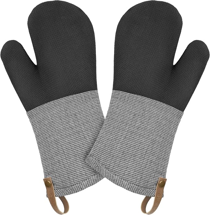 Cuisinart Heritage Kitchen Oven Mitts, Heat-Resistant, 2-Pack, 7"x13" | Non-slip neoprene palm grips up to 350°F, long cuff shields forearms, hang loop for storage, handles cast iron and grilling
