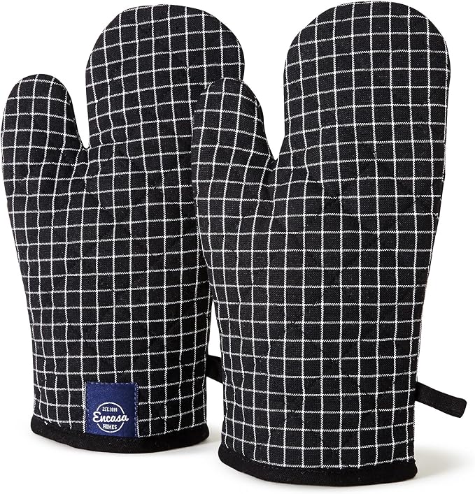 Encasa XO Oven Mitts, Heat Resistant Kitchen Gloves, Microwave | Butcher Checks Black, 100% Cotton | Diamond Quilted Insulation | Pot Holders | Hanging Loop | Barbecue & Grill | Set of 2