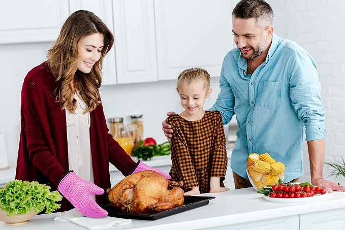 KITCHEN PERFECTION Silicone Smoker Oven Gloves -Extreme Heat Resistant BBQ Gloves-Handle Hot Food Right on Your Grill Fryer & Pit|Waterproof Grilling Cooking Baking Mitts|Superior Value Set+3 Bonuses | Waterproof, 5-Finger Design For A Better Grip, for...