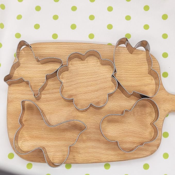 5Pcs Butterfly Flower Cookie Cutters Stainless Steel Holiday Cookie Cutter Shapes for Baking Gift Mother's Day, Father's Day, Valentine's Day, Thanksgiving