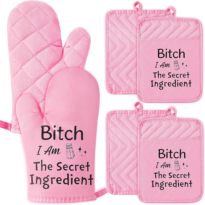 6Pcs Funny Oven Mitts Pot Holders Baking Gift, I Am The Secret Ingredient Resistant Hot Pad Machine Washable Gloves with Hanging Pocket Potholder for Friend Women Gift for Love Kitchen Cooking